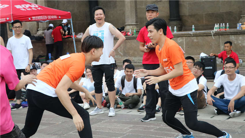 廣州市冰鳥網(wǎng)絡(luò)游戲科技有限公司沙灣古鎮(zhèn)大型奔跑活動(dòng)