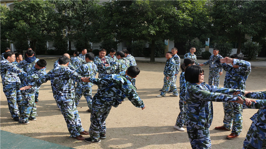 廣州市通輝交通工程有限公司體驗(yàn)式拓展培訓(xùn)活動(dòng)